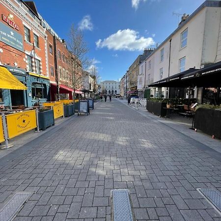 Oxford Street Stays Southampton Exterior foto
